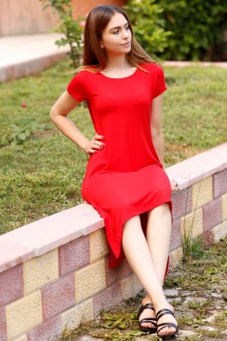 Kırmızı Asimetrik Elbise